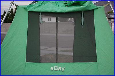 Coleman Vintage 9x9 Canvas Umbrella Tent in excellent condition