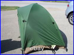 EUREKA USMC 2 MAN COMBAT TENT GREEN/DESERT REVERSIBLE With RAINFLY & POLES