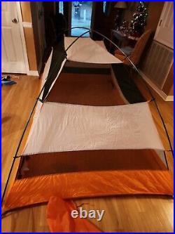 Kelty Gunnison 2.2 Tent Complete In Excellent Condition