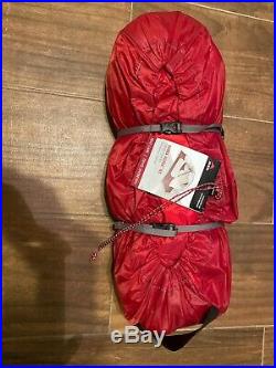 MSR Hubba Hubba NX 2 Person Backpacking Tent (Red/White) Never Been Used