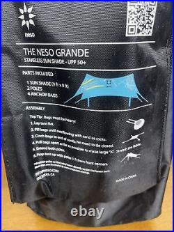 Neso Grande Beach Tent with Sand Anchors, Portable Sun Shelter (Aqua Fronds) New