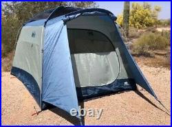 REI GRAND HUT 6 Person 3 Season Camping Tent (skyward 6) Blue/Navy Excellent