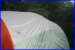REI Kingdom 6 Tent 3 season Waterproof 6 person 2012 A