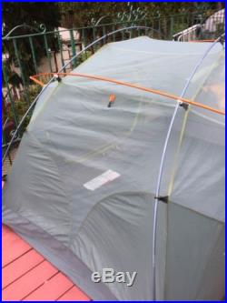 The North Face Minibus 33 Tent