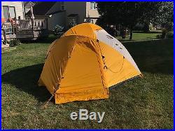 The North Face VE25 VE 25 3-Person Tent USED. GREAT CONDITION 2014 model